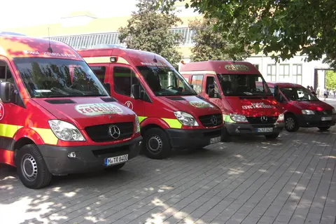 Die Einsatzfahrzeuge der aktion tier tierrettung münchen